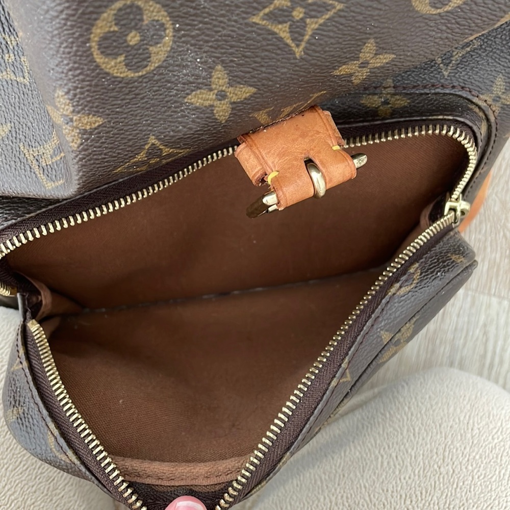 Louis Vuitton Monogram Montsouris GM Backpack | Vintage LV Brown Canvas Leather - Picture 8 of 10